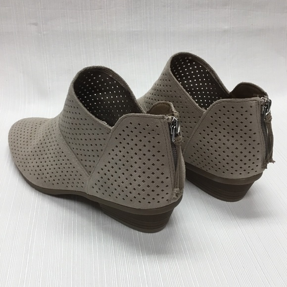 Kenneth Cole Exciting New Booties - Picture 5 of 10